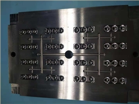 LED灯模具抛光